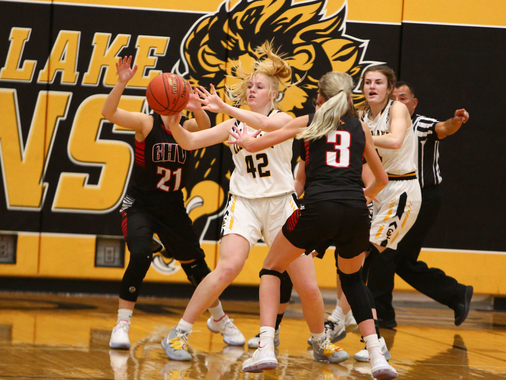 Clear Lake vs Garner-Hayfield-Ventura 02-15-2020 (10).jpg